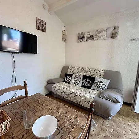 Cosy Avec Mezzanine, 6 Couchages, A 500m De La - St Cyprien - Fr-1-225d-168 Saint-Cyprien (Pyrenees-Orientales)