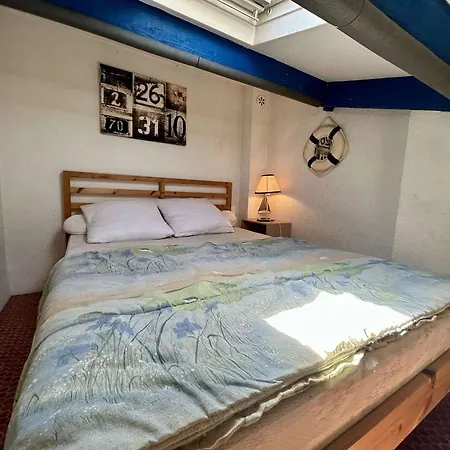 Apartment Cosy Avec Mezzanine, 6 Couchages, A 500m De La - St Cyprien - Fr-1-225d-168 *
