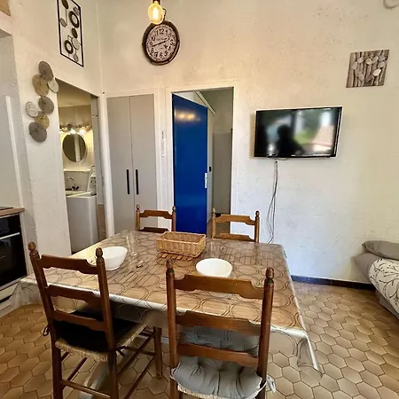 Cosy Avec Mezzanine, 6 Couchages, A 500m De La - St Cyprien - Fr-1-225d-168 *